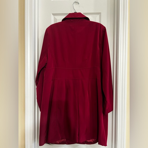 Merona, Single Breasted Water Repellent-Wine/Burgundy-Trench Rain Coat. - Picture 8 of 15